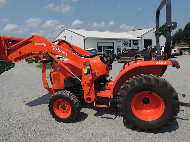 Image of Kubota L3901HST equipment image 1