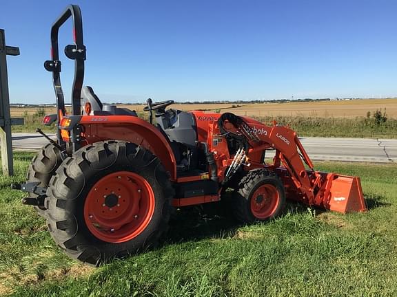 Image of Kubota L4060 equipment image 2