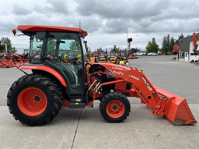 Image of Kubota L4060HSTC-LE equipment image 4