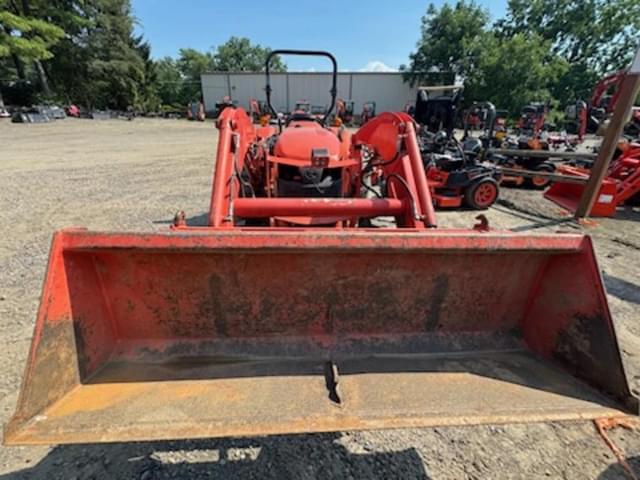 Image of Kubota L4701 equipment image 1