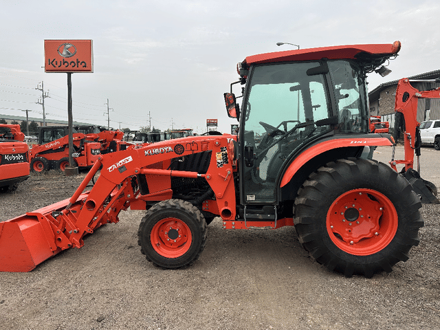 Image of Kubota L6060HSTC equipment image 4