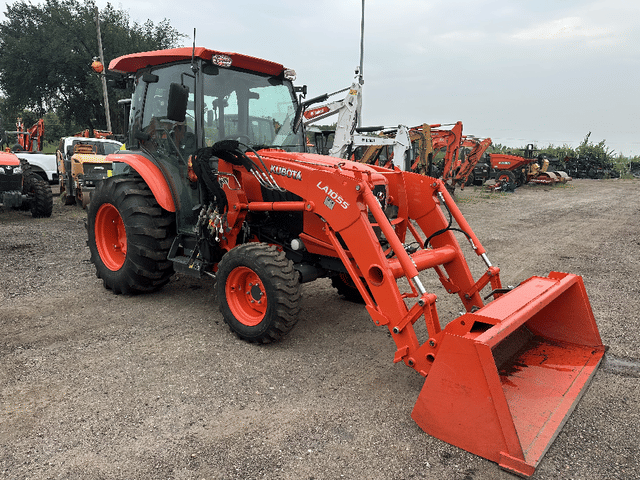 Image of Kubota L6060HSTC equipment image 1