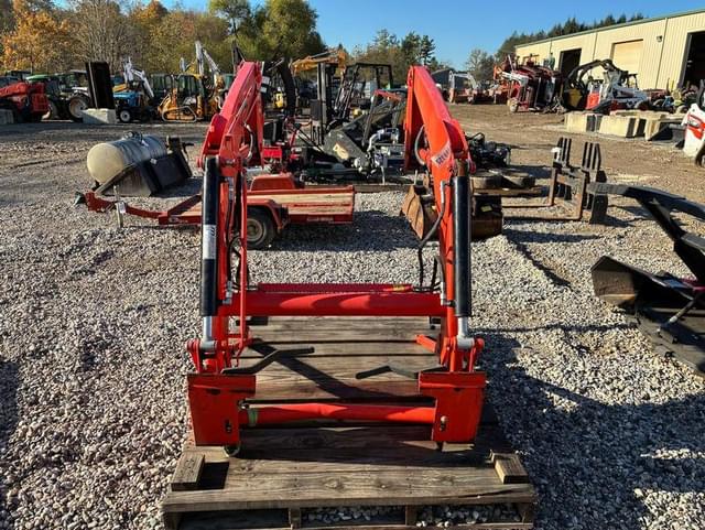 Image of Kubota LA805 equipment image 1