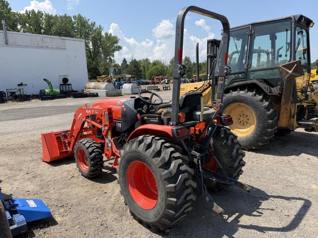 Image of Kubota LX2610 equipment image 2