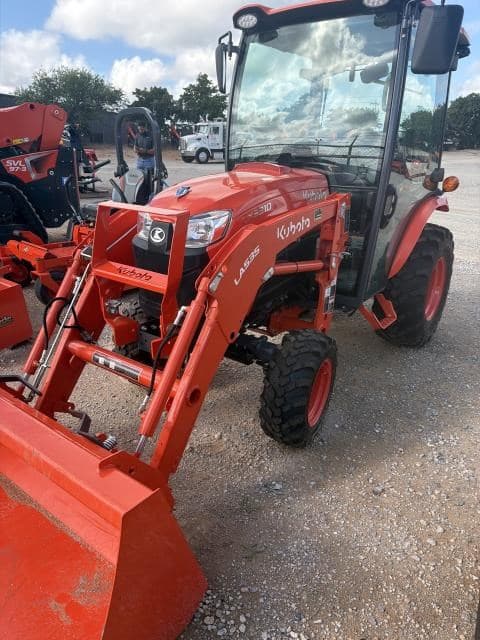 Image of Kubota LX3310HSDC Primary image