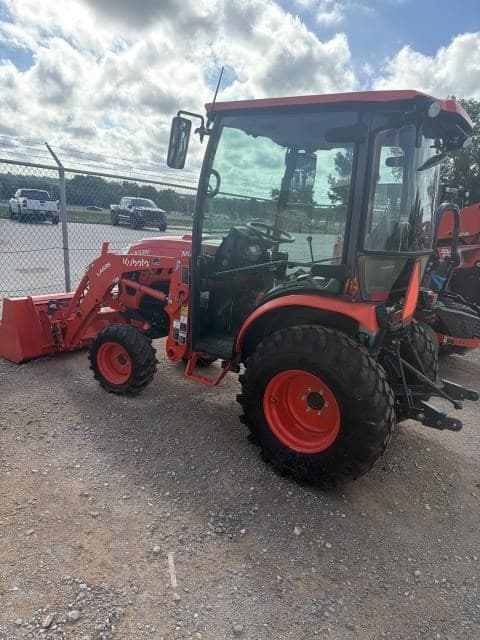 Image of Kubota LX3310HSDC equipment image 1