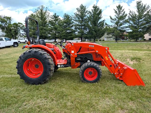 Image of Kubota L4701 equipment image 1