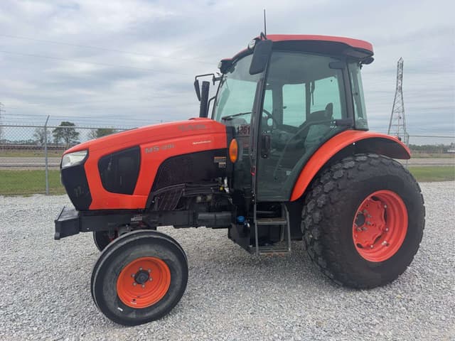 Image of Kubota M5-091 equipment image 2