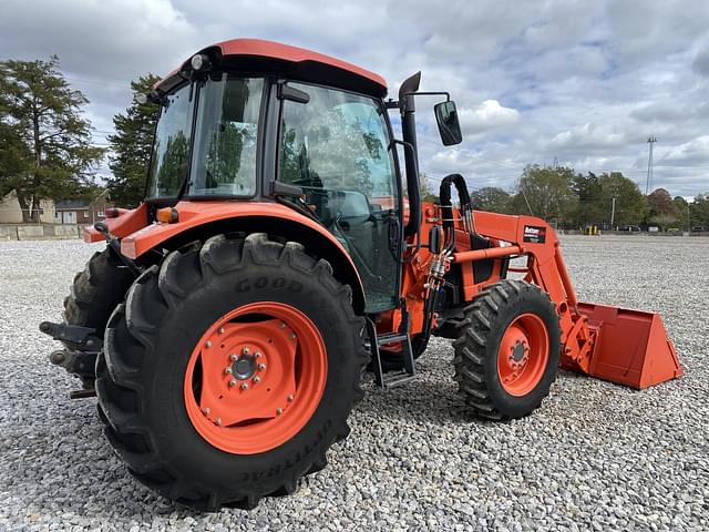 Image of Kubota M5-111D equipment image 2