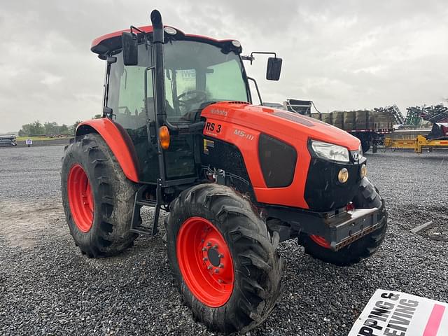 Image of Kubota M5-111 equipment image 1