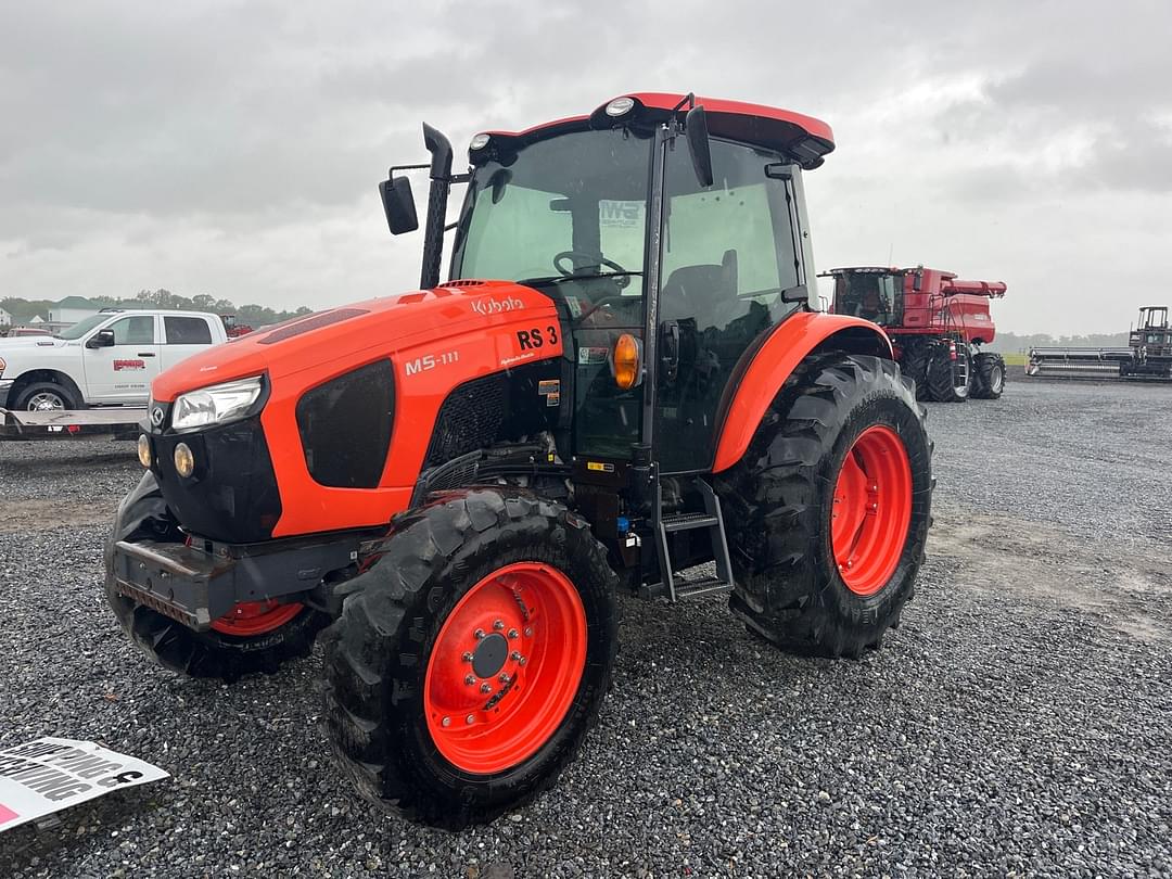 Image of Kubota M5-111 Primary image