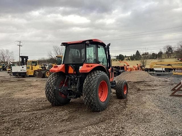 Image of Kubota M5-111 equipment image 3