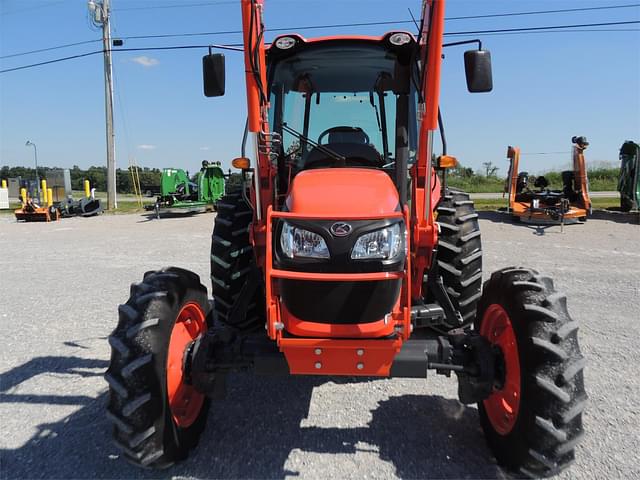 Image of Kubota M6060 equipment image 4