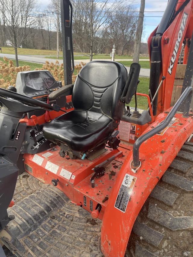 Image of Kubota M62 equipment image 2