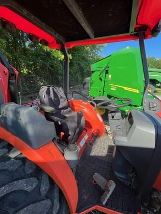 Image of Kubota M62 equipment image 3