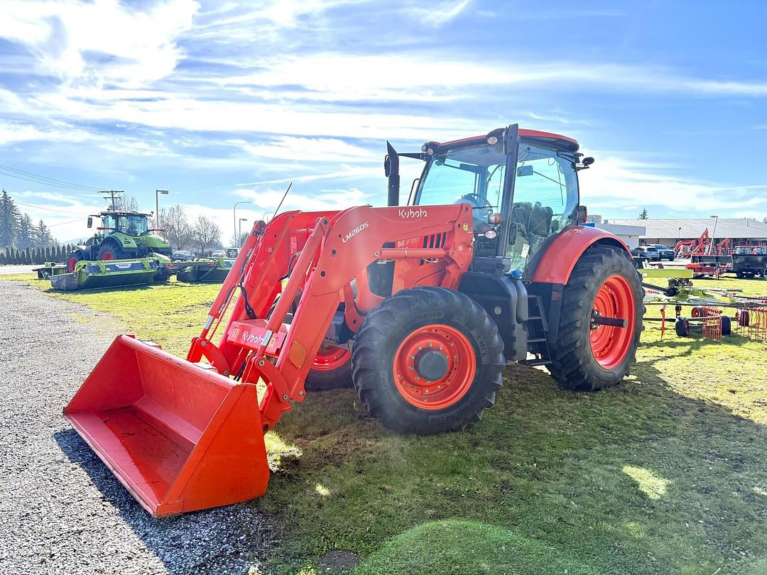 Image of Kubota M7.132 Deluxe Image 0