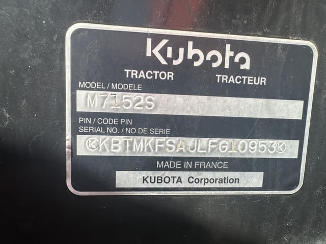 Image of Kubota M7.152 Deluxe equipment image 3