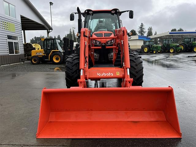 Image of Kubota M7.152 Deluxe equipment image 2