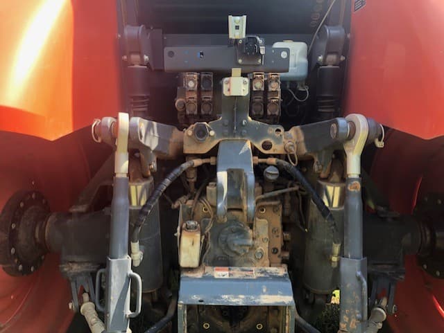 Image of Kubota M7.152 Premium equipment image 3