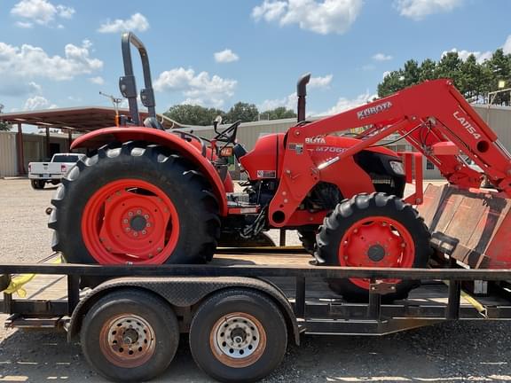 Image of Kubota M7060 equipment image 4