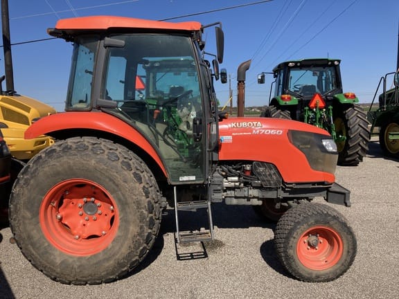 Main image Kubota M7060