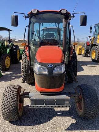 Image of Kubota M7060 equipment image 1