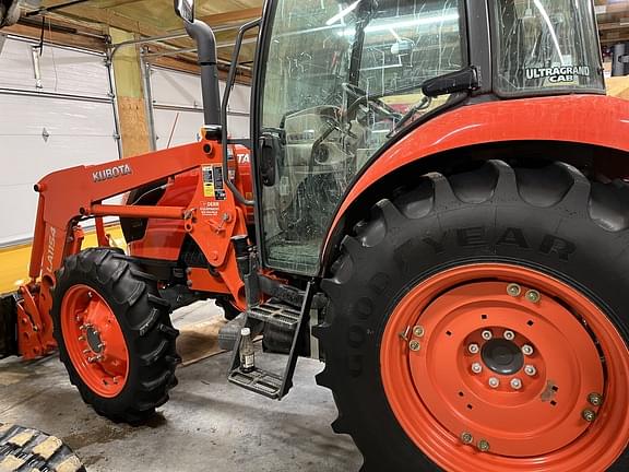 Image of Kubota M7060 Image 1