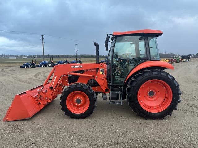 Image of Kubota M7060D equipment image 1