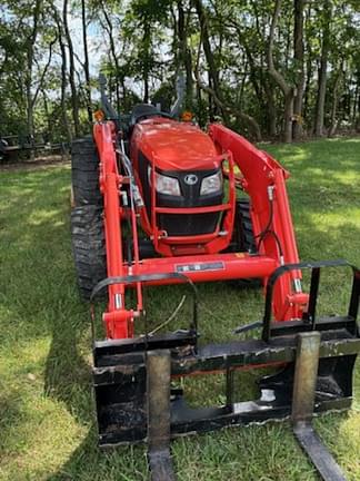 Image of Kubota MX5200 equipment image 1