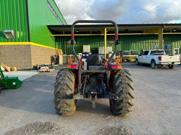 Image of Kubota MX5200HST equipment image 2