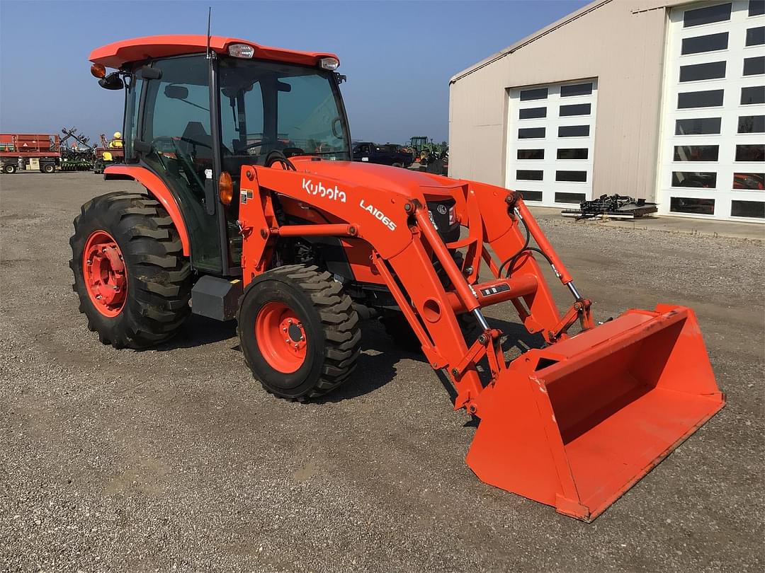 Image of Kubota MX5400 Primary image