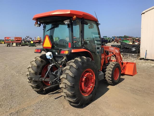 Image of Kubota MX5400 equipment image 4