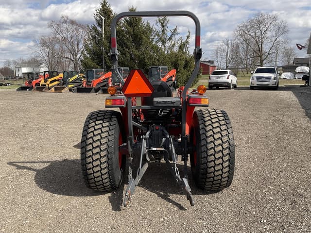 Image of Kubota MX5400 equipment image 3