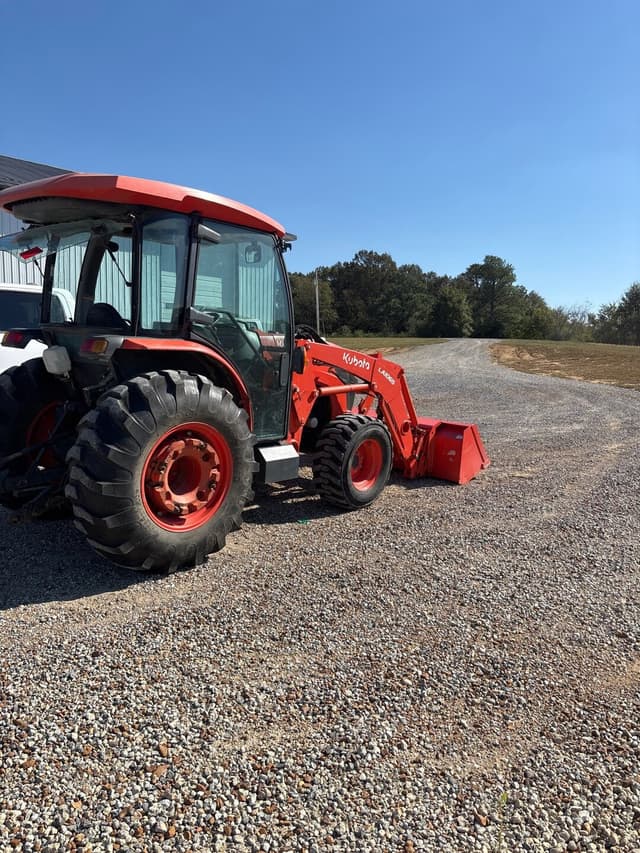 Image of Kubota MX5400 equipment image 2