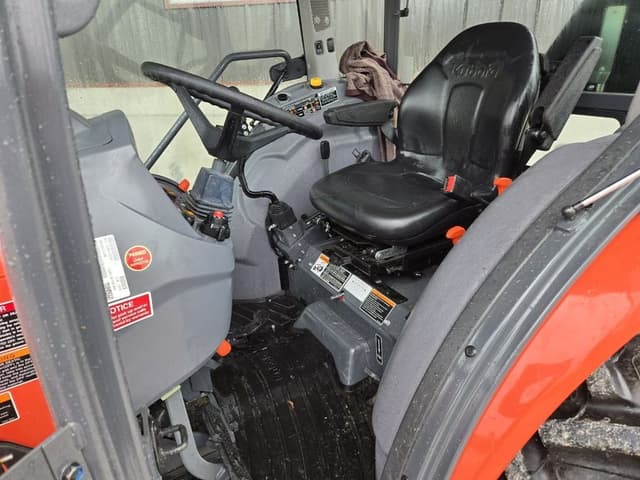 Image of Kubota MX5400 equipment image 4