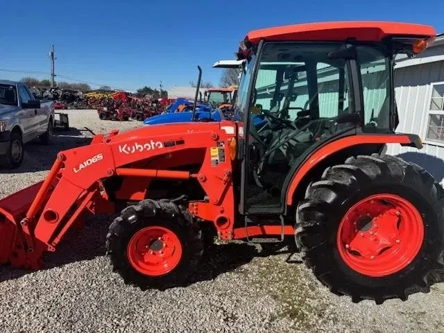 2020 Kubota MX5400 Equipment Image0