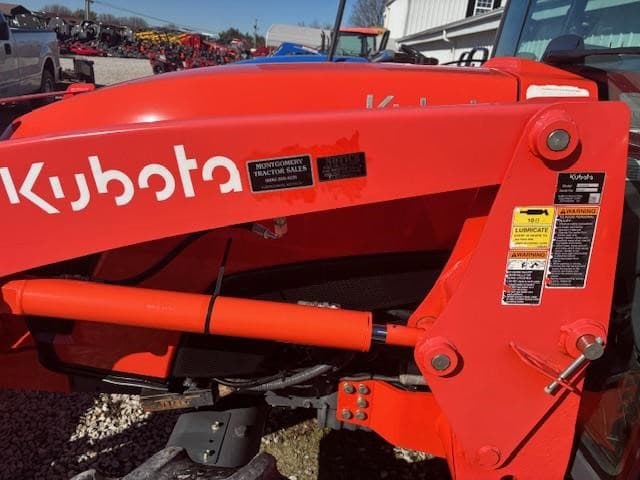 Image of Kubota MX5400 equipment image 4