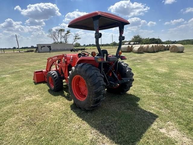 Image of Kubota MX5400 equipment image 2