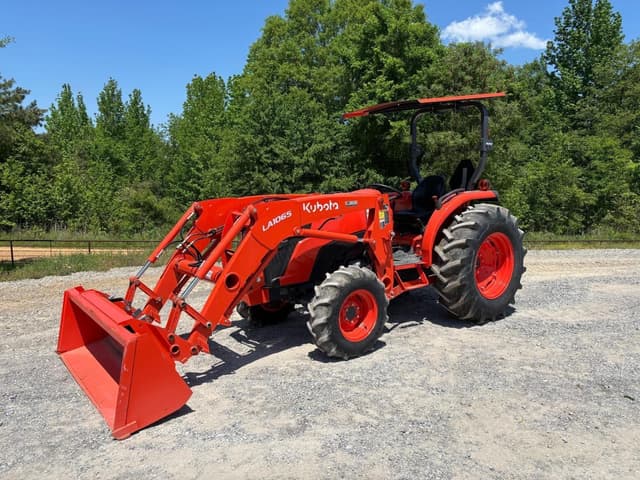 Image of Kubota MX5400DT equipment image 3