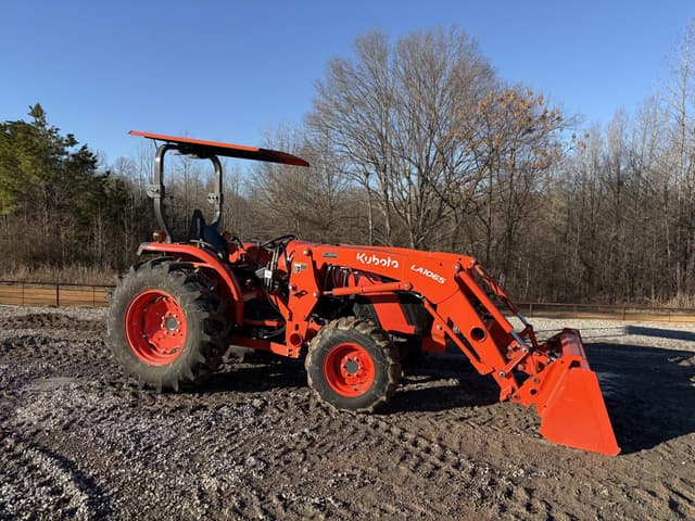Image of Kubota MX5400DT equipment image 1