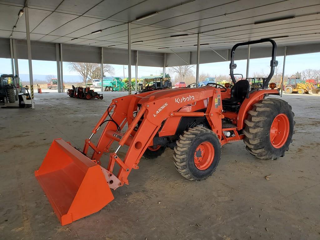 Image of Kubota MX5400 Primary image