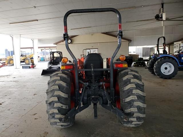 Image of Kubota MX5400 equipment image 3