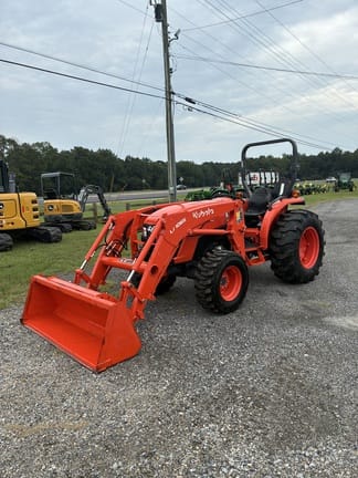 2020 Kubota MX5400HST Equipment Image0