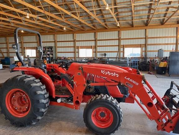 Image of Kubota MX5400HST equipment image 3