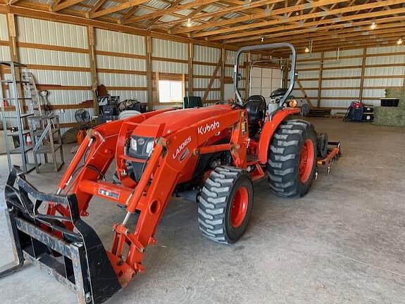 Image of Kubota MX5400HST equipment image 1