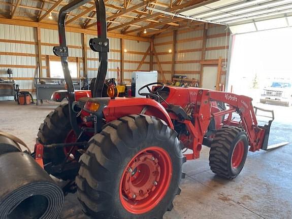 Image of Kubota MX5400HST equipment image 4