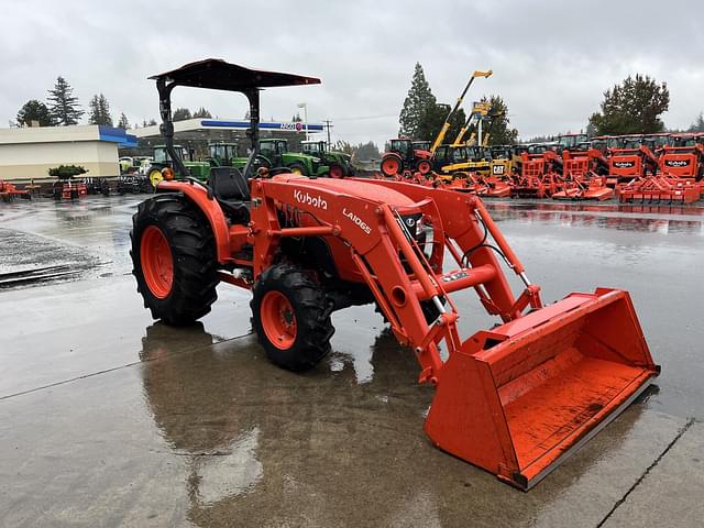 Image of Kubota MX5800 equipment image 3