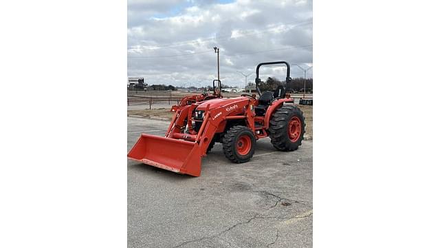 Image of Kubota MX6000 equipment image 3