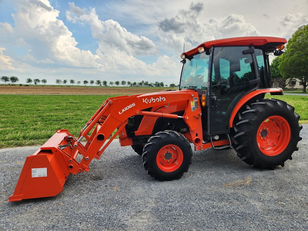 Image of Kubota MX6000HSTC Primary image