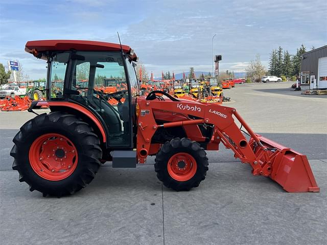 Image of Kubota MX6000 equipment image 4